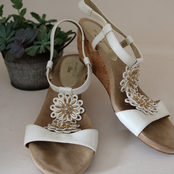 White and Gold Wedge Sandals - Picture 2 of 4